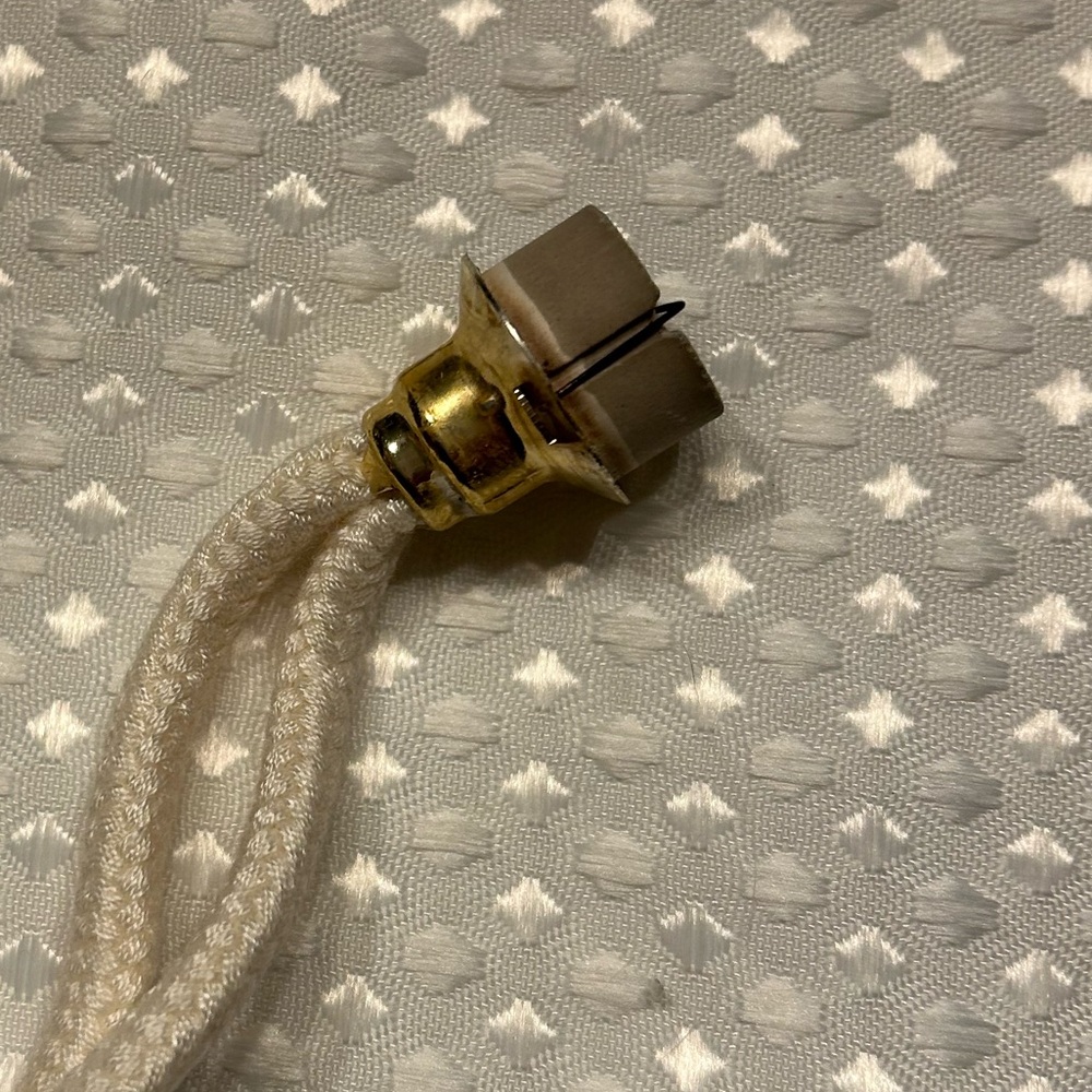 Authentic « Réflexion » Lampe Berger in Yellow Amber - Picture 10 of 10